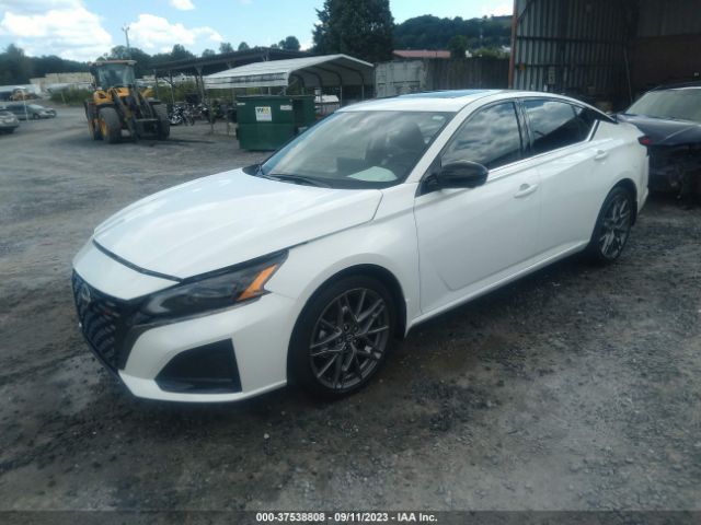 1N4AL4CVXPN338244 Nissan Altima 2.0 Sr