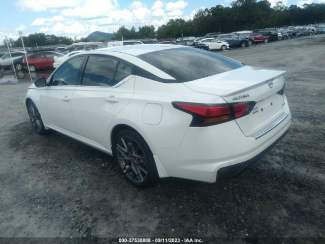 1N4AL4CVXPN338244 Nissan Altima 2.0 Sr