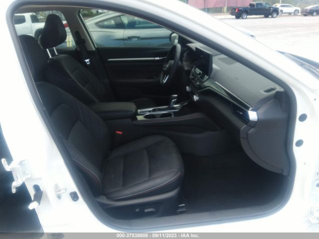 1N4AL4CVXPN338244 Nissan Altima 2.0 Sr