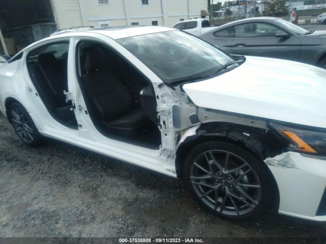 1N4AL4CVXPN338244 Nissan Altima 2.0 Sr