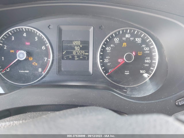 3VWD07AJ5EM239546 Volkswagen Jetta Sedan Se W/connectivity