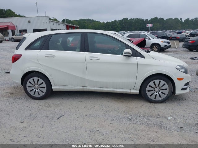 2017 Mercedes-Benz B-Class, VIN: WDDVP9AB3HJ015383