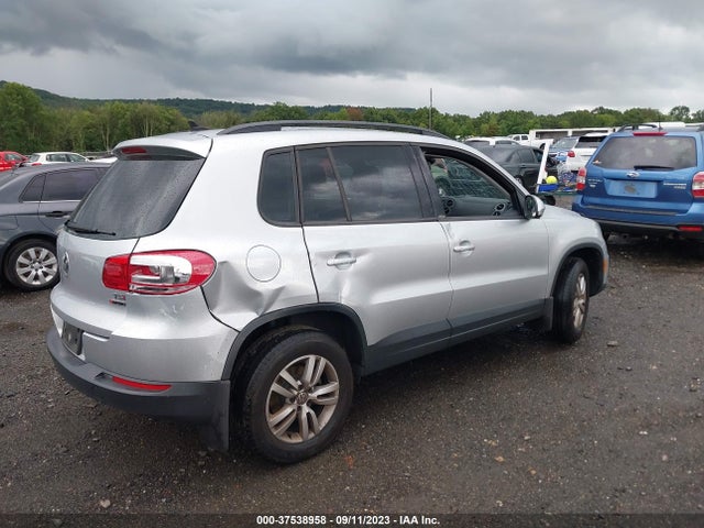 WVGBV7AX2HW511812 Volkswagen TIGUAN S