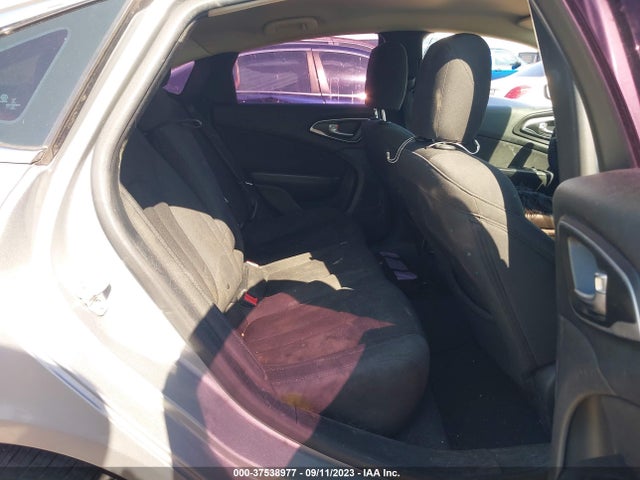 Chrysler 200 Limited 2015 1C3CCCAB7FN702533 Image 8