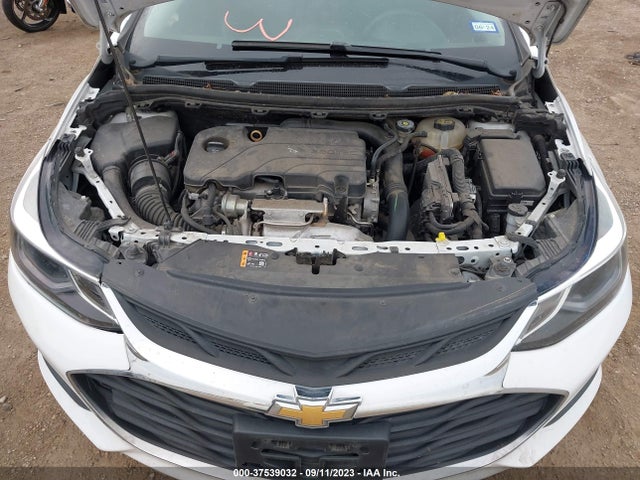 Chevrolet CRUZE LT 2019 1G1BE5SM9K7116193 Image 10