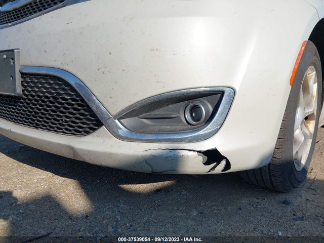 2C4RC1BG4HR579302 Chrysler Pacifica Touring-l
