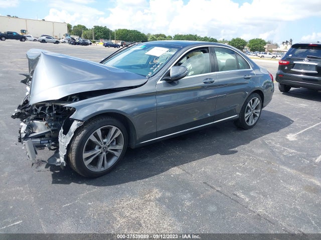 WDDWF4JB3JR323901 Mercedes-Benz C-class C 300