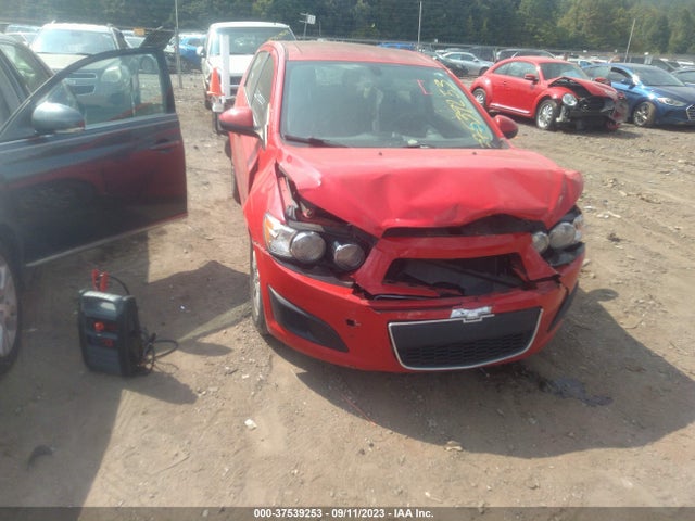 Chevrolet SONIC LT 2016 1G1JC6SH0G4117574 Image 12