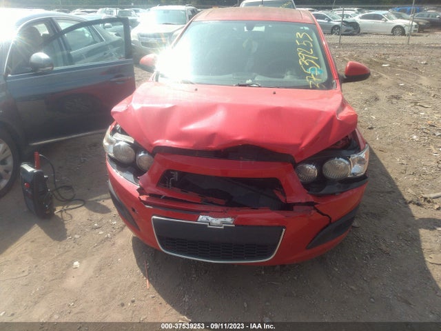 Chevrolet SONIC LT 2016 1G1JC6SH0G4117574 Image 6