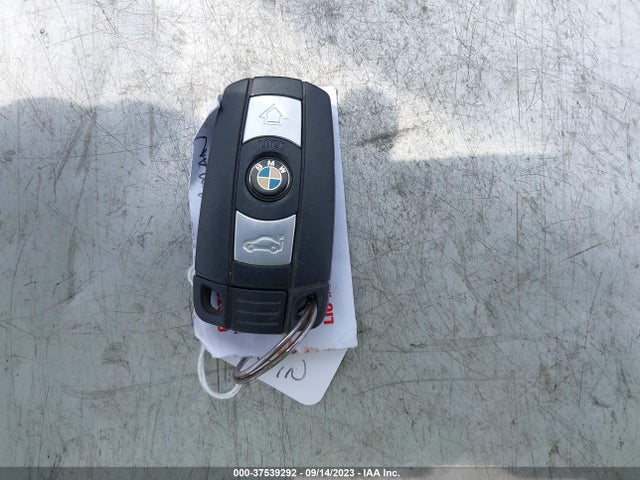 2006 BMW 3 SERIES 325I VIN: WBAVB13516PT23323