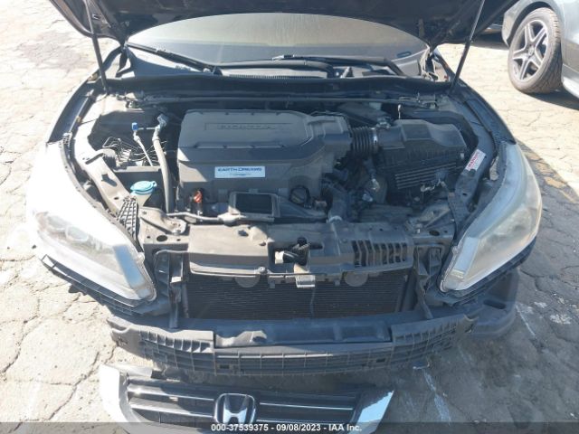 1HGCR3F90FA003883 Honda Accord Sedan Touring