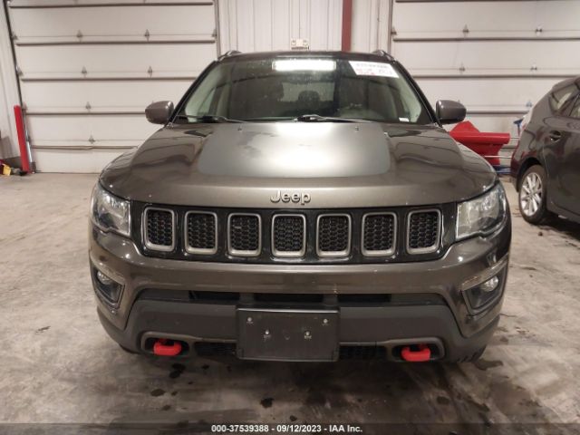 3C4NJDDBXKT728596 Jeep Compass Trailhawk