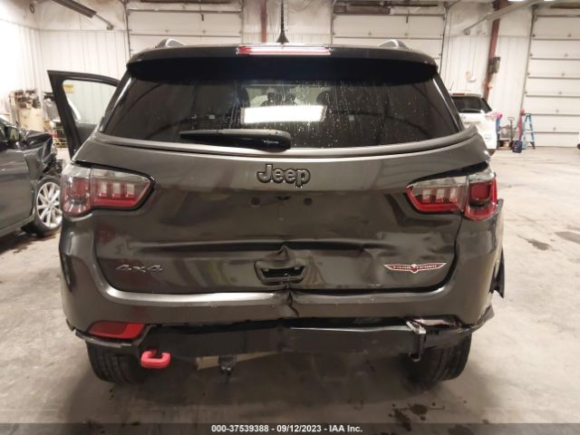 3C4NJDDBXKT728596 Jeep Compass Trailhawk
