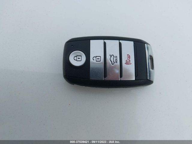 KNAGT4LC9H5007687 KIA Optima Hybrid Base