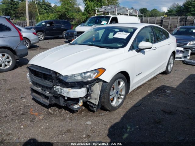 3FA6P0LU8JR115795 Ford Fusion Hybrid Se