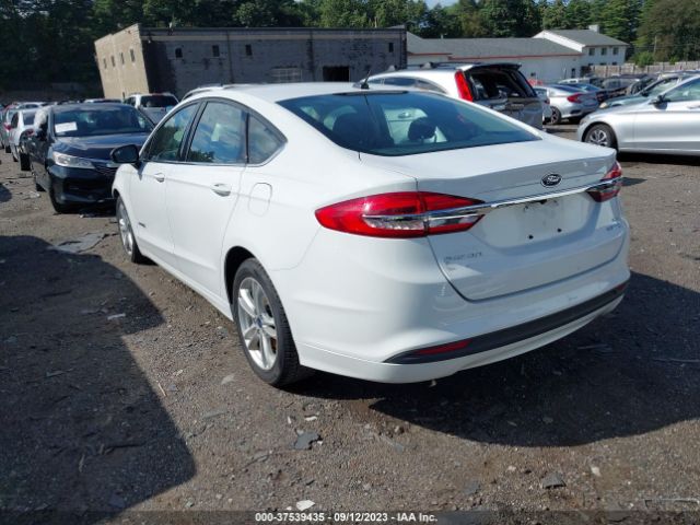 3FA6P0LU8JR115795 Ford Fusion Hybrid Se