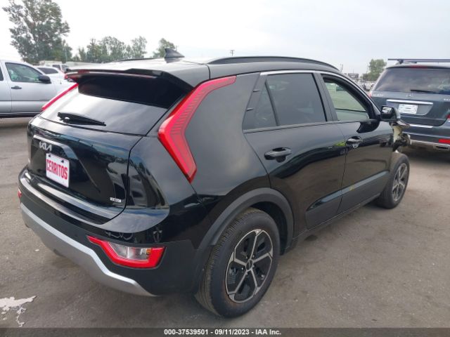 KNDCR3LE2P5077378 KIA NIRO EX