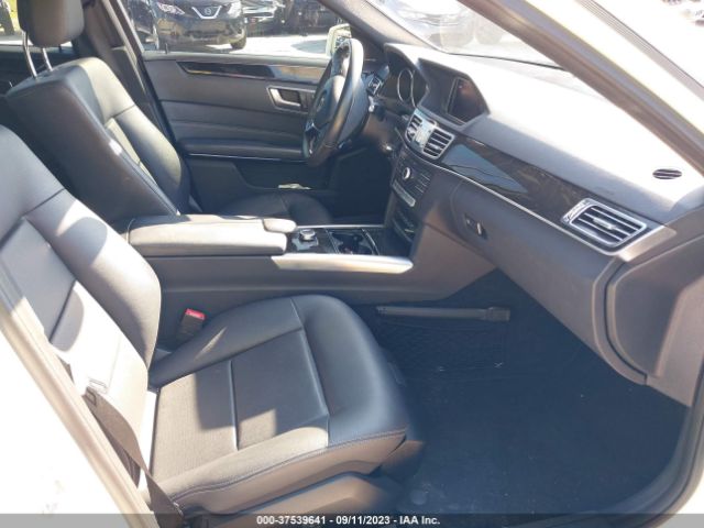 2016 MERCEDES-BENZ E-CLASS WDDHF5KBXGB281760 Photo 4