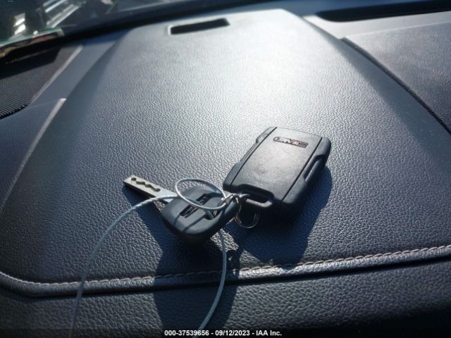 1GKS1AKC0HR188162 GMC YUKON SLE