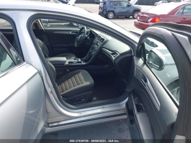 3FA6P0LU7HR234982 Ford Fusion Hybrid Se