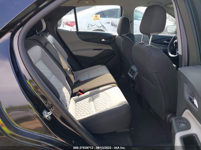 Chevrolet EQUINOX LS 2018 2GNAXHEVXJ6343823 Image 8