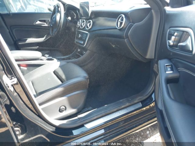 WDDSJ4GB2KN711800 Mercedes-Benz Cla Cla 250