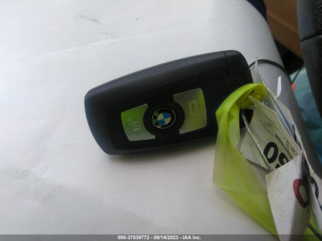 WBA3B1G5XFNT03567 BMW 3 Series 320i