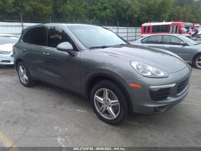 2016 PORSCHE CAYENNE WP1AA2A24GKA11254 Photo 0