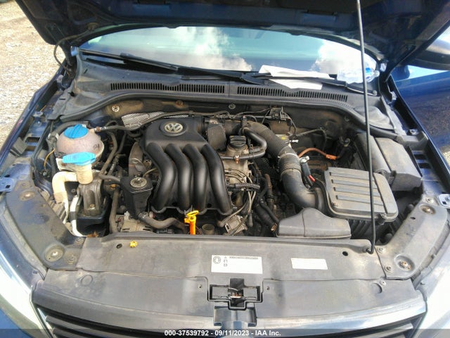 3VW2K7AJ4EM418694 Volkswagen Jetta Sedan S