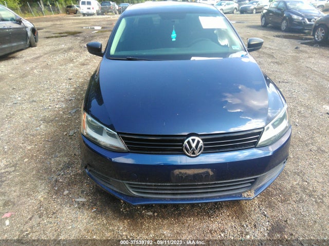 3VW2K7AJ4EM418694 Volkswagen Jetta Sedan S