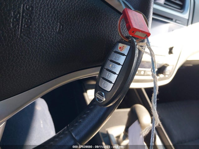 Nissan Altima 2.5 Sv 2017 1N4AL3AP7HC225783 Image 3