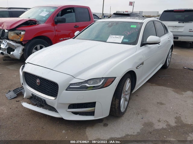 2016 JAGUAR XF SAJBF4BV7GCY12591 Photo 1