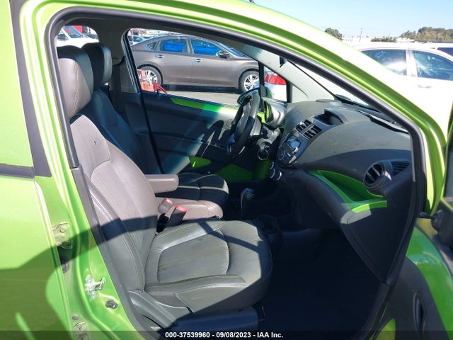 Chevrolet SPARK LS 2014 KL8CB6S92EC531513 Image 5