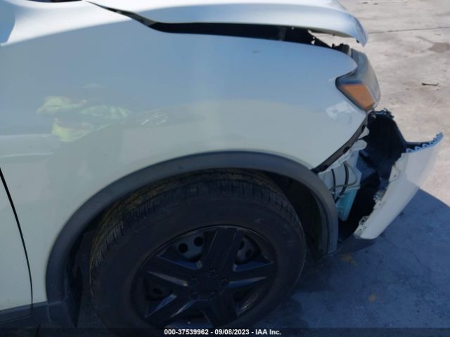 5N1AT2MN8GC900677 Nissan ROGUE S