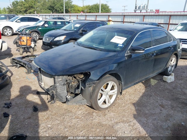 1VWBN7A30EC008601 Volkswagen Passat Tdi Se W/sunroof