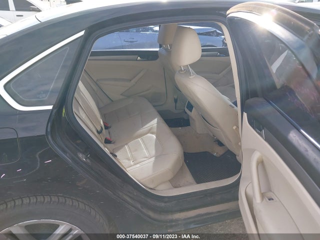 1VWBN7A30EC008601 Volkswagen Passat Tdi Se W/sunroof