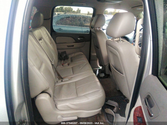 Chevrolet Suburban Lt 2014 1GNSCJE03ER224355 Image 8
