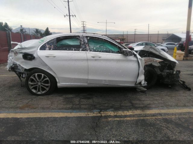 55SWF4JB6FU070661 Mercedes-Benz C-class C 300