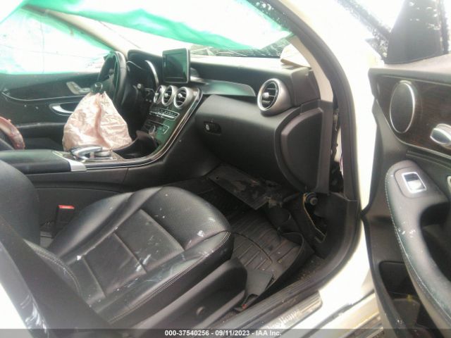 55SWF4JB6FU070661 Mercedes-Benz C-class C 300