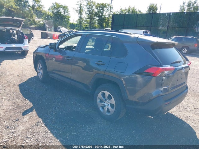 Toyota RAV4 LE 2020 2T3G1RFV8LW135617 Image 3