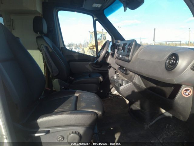 W1W4ECVY5MT073182 Mercedes-Benz Sprinter 2500 High Roof V6