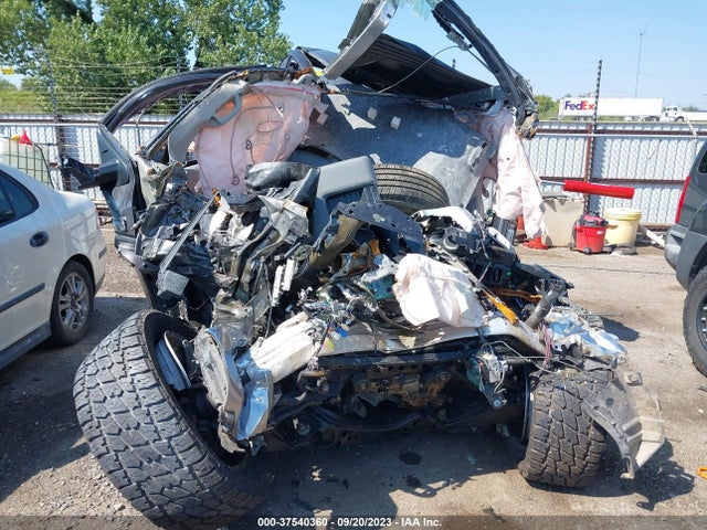 5TFHW5F16EX328231 Toyota Tundra Limited 5.7l V8