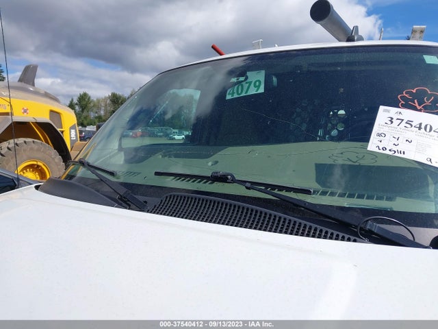 Chevrolet EXPRESS CARGO VAN 2018 1GCWGAFG0J1288212 Image 6