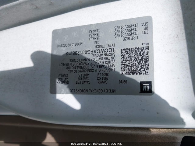 Chevrolet EXPRESS CARGO VAN 2018 1GCWGAFG0J1288212 Image 9