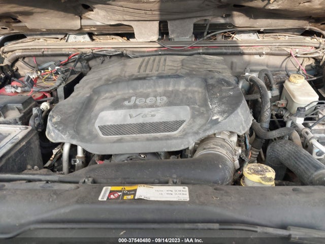 1C4HJWFG8EL210472 Jeep Wrangler Unlimited Rubicon