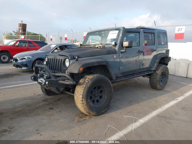 1C4HJWFG8EL210472 Jeep Wrangler Unlimited Rubicon