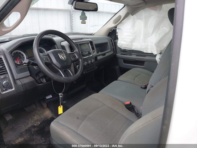 3C6JR6AT2LG152116 RAM 1500 Classic Tradesman