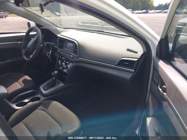 Hyundai ELANTRA SE 2019 5NPD74LF5KH437955 Image 5