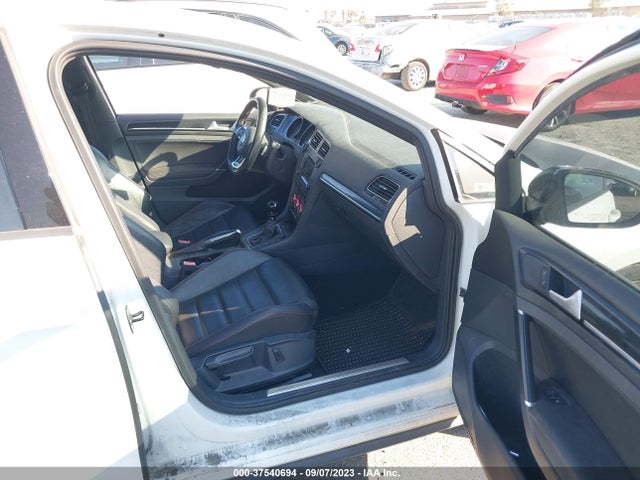 3VW4T7AU4FM052575 Volkswagen Golf Gti Se