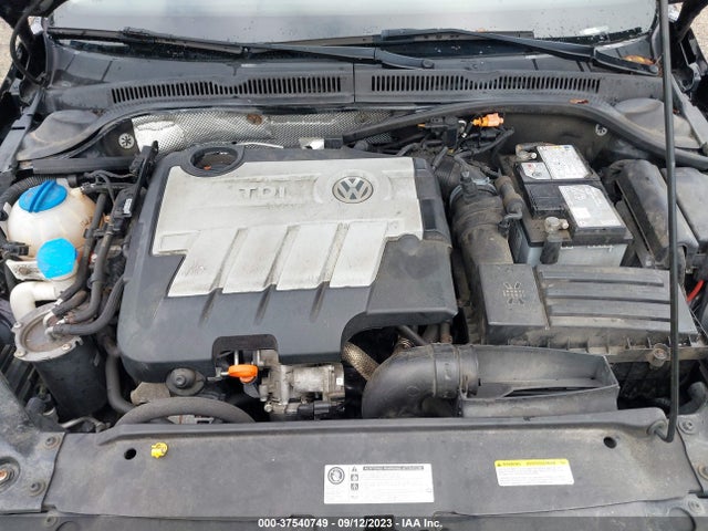 3VWLL7AJ9EM352709 Volkswagen Jetta Sedan Tdi